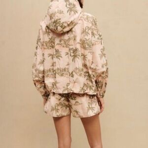 NWT MAJE Imprime Aloha Palm Tree Print Elevated Boxer Style Shorts Sz 40 US 8 M